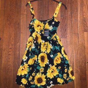 FOREVER 21 Sunflower Dress